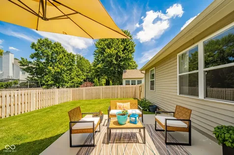 11416 Falling Water Way Fishers IN 46037