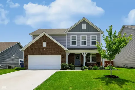 5521 Woods Pointe Drive Mccordsville IN 46055