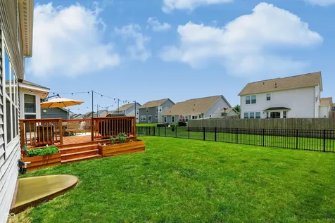 5521 Woods Pointe Drive Mccordsville IN 46055