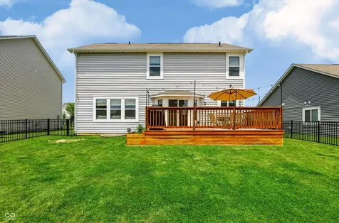 5521 Woods Pointe Drive Mccordsville IN 46055