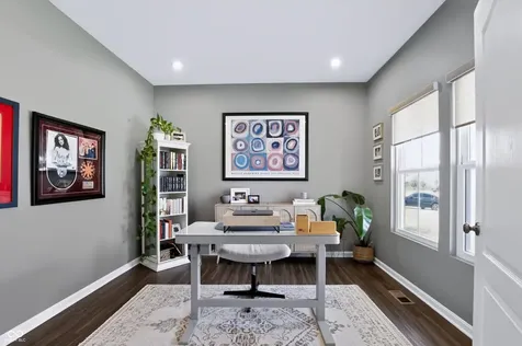 5521 Woods Pointe Drive Mccordsville IN 46055