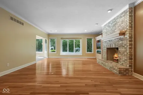 8503 Sargent Lane Indianapolis IN 46256