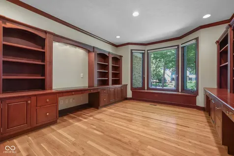 8503 Sargent Lane Indianapolis IN 46256