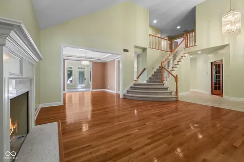 8503 Sargent Lane Indianapolis IN 46256