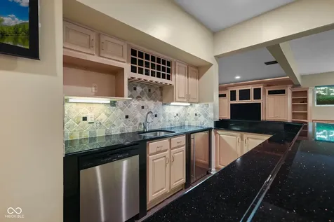 8503 Sargent Lane Indianapolis IN 46256