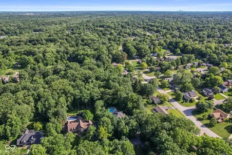 8503 Sargent Lane Indianapolis IN 46256