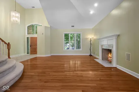 8503 Sargent Lane Indianapolis IN 46256