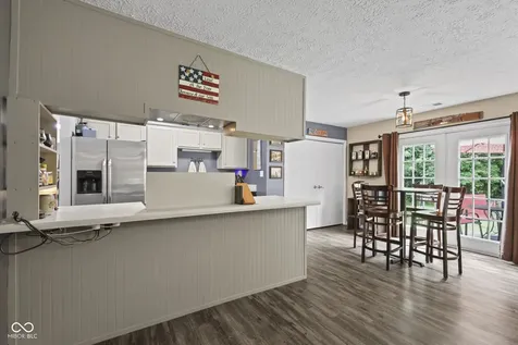 386 Boonesboro Road Greenwood IN 46142