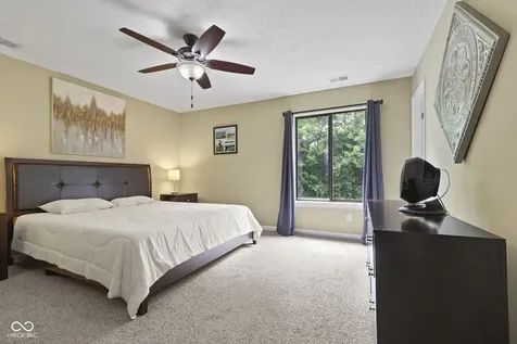 386 Boonesboro Road Greenwood IN 46142