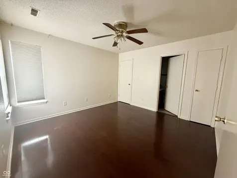 426 Red Tail Lane Indianapolis IN 46241