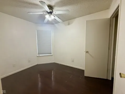 426 Red Tail Lane Indianapolis IN 46241