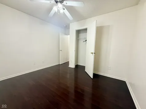 426 Red Tail Lane Indianapolis IN 46241
