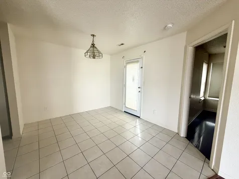 426 Red Tail Lane Indianapolis IN 46241