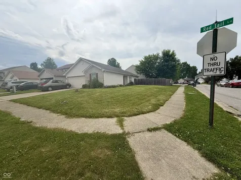 426 Red Tail Lane Indianapolis IN 46241