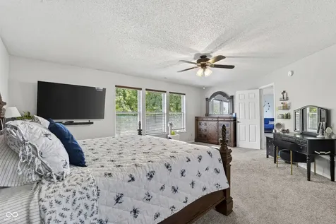 9979 Pine Grove Court Indianapolis IN 46234
