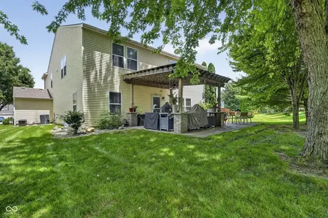 9979 Pine Grove Court Indianapolis IN 46234