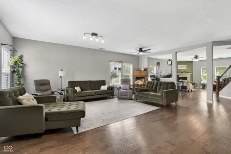 9979 Pine Grove Court Indianapolis IN 46234