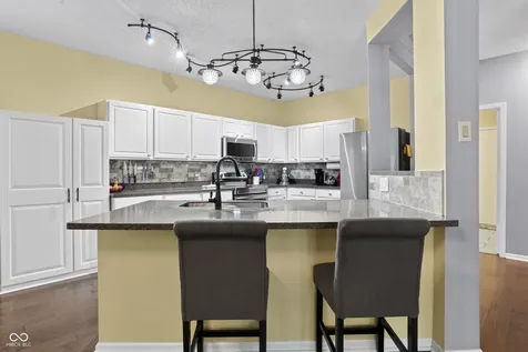 9979 Pine Grove Court Indianapolis IN 46234