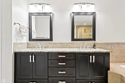 6084 Clearview Drive Carmel IN 46033