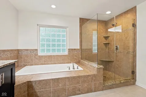 6084 Clearview Drive Carmel IN 46033