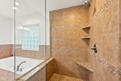 6084 Clearview Drive Carmel IN 46033