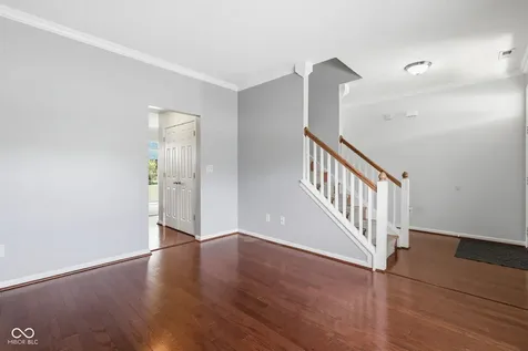 9080 N Falling Waters Drive Mccordsville IN 46055
