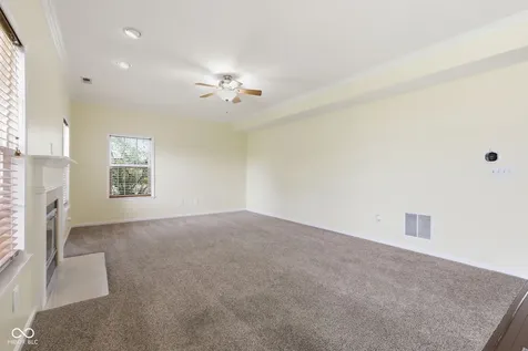 9080 N Falling Waters Drive Mccordsville IN 46055