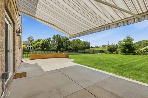 9080 N Falling Waters Drive Mccordsville IN 46055
