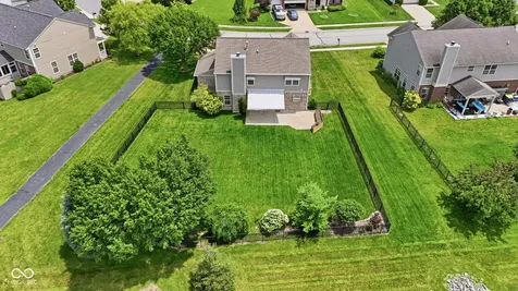 9080 N Falling Waters Drive Mccordsville IN 46055