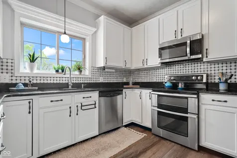 12784 Mojave Drive Fishers IN 46037