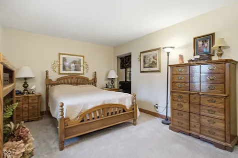 924 W 3rd Street Connersville IN 47331