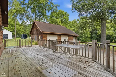 924 W 3rd Street Connersville IN 47331
