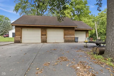 924 W 3rd Street Connersville IN 47331
