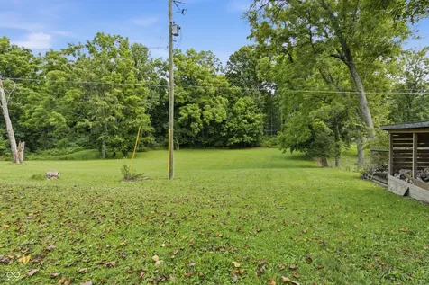 924 W 3rd Street Connersville IN 47331
