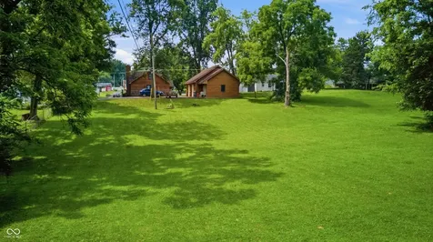 924 W 3rd Street Connersville IN 47331