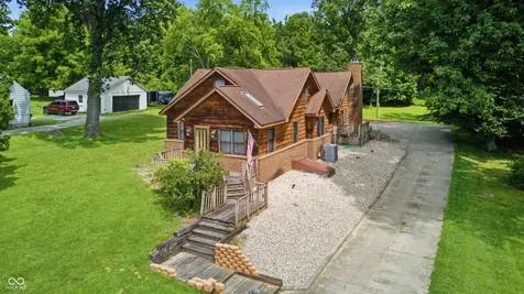 924 W 3rd Street Connersville IN 47331