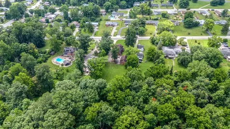 924 W 3rd Street Connersville IN 47331