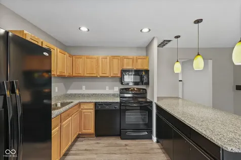 7929 E 34th Indianapolis IN 46226