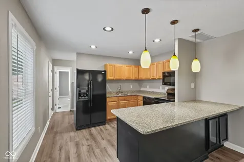 7929 E 34th Indianapolis IN 46226