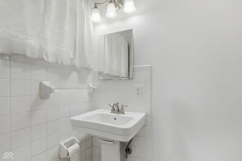 3259 W 48th Street Indianapolis IN 46228