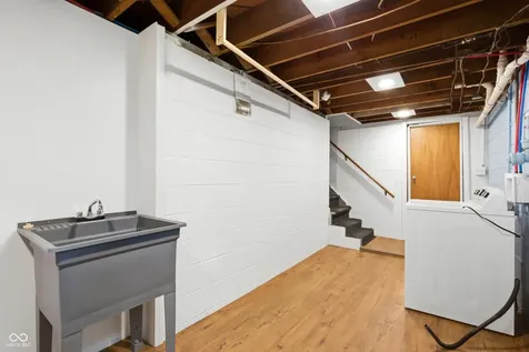 3259 W 48th Street Indianapolis IN 46228