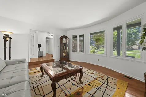 10823 Portside Court Indianapolis IN 46236