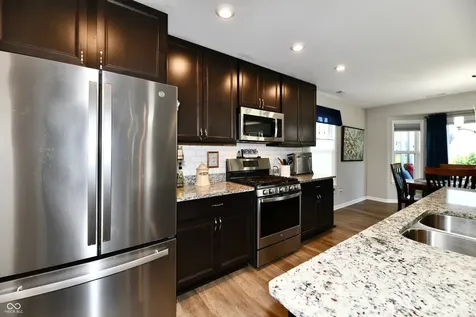 3742 Highgate Court Indianapolis IN 46237