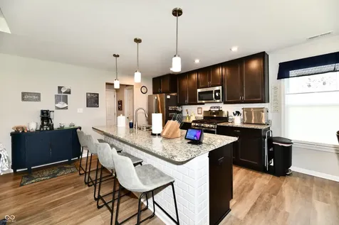 3742 Highgate Court Indianapolis IN 46237