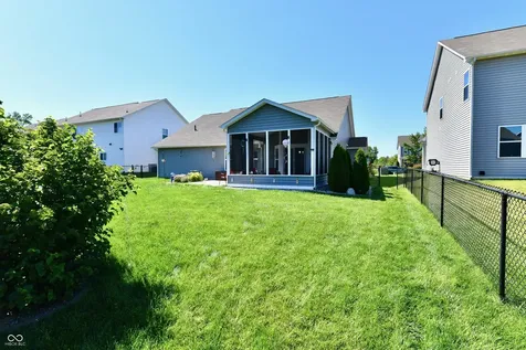 3742 Highgate Court Indianapolis IN 46237