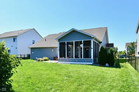 3742 Highgate Court Indianapolis IN 46237