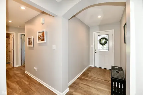 3742 Highgate Court Indianapolis IN 46237