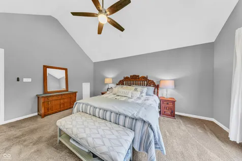 12521 Old Stone Indianapolis IN 46236
