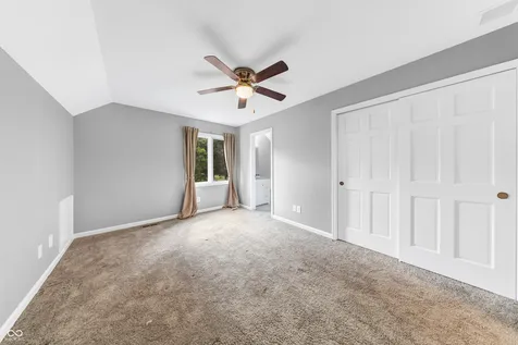 12521 Old Stone Indianapolis IN 46236
