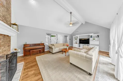 12521 Old Stone Indianapolis IN 46236